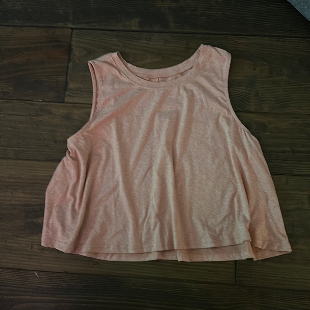 cropped tank from double zero